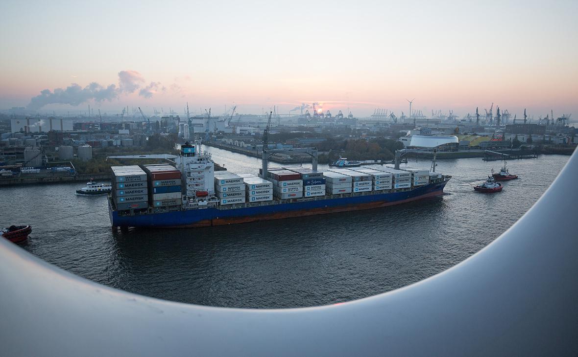Maersk приостановит перевозки по Красному морю после атак хуситов