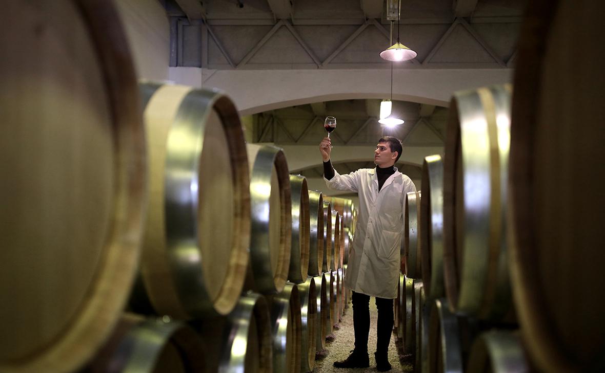 Крупнейший производитель вина перешел в собственность государства